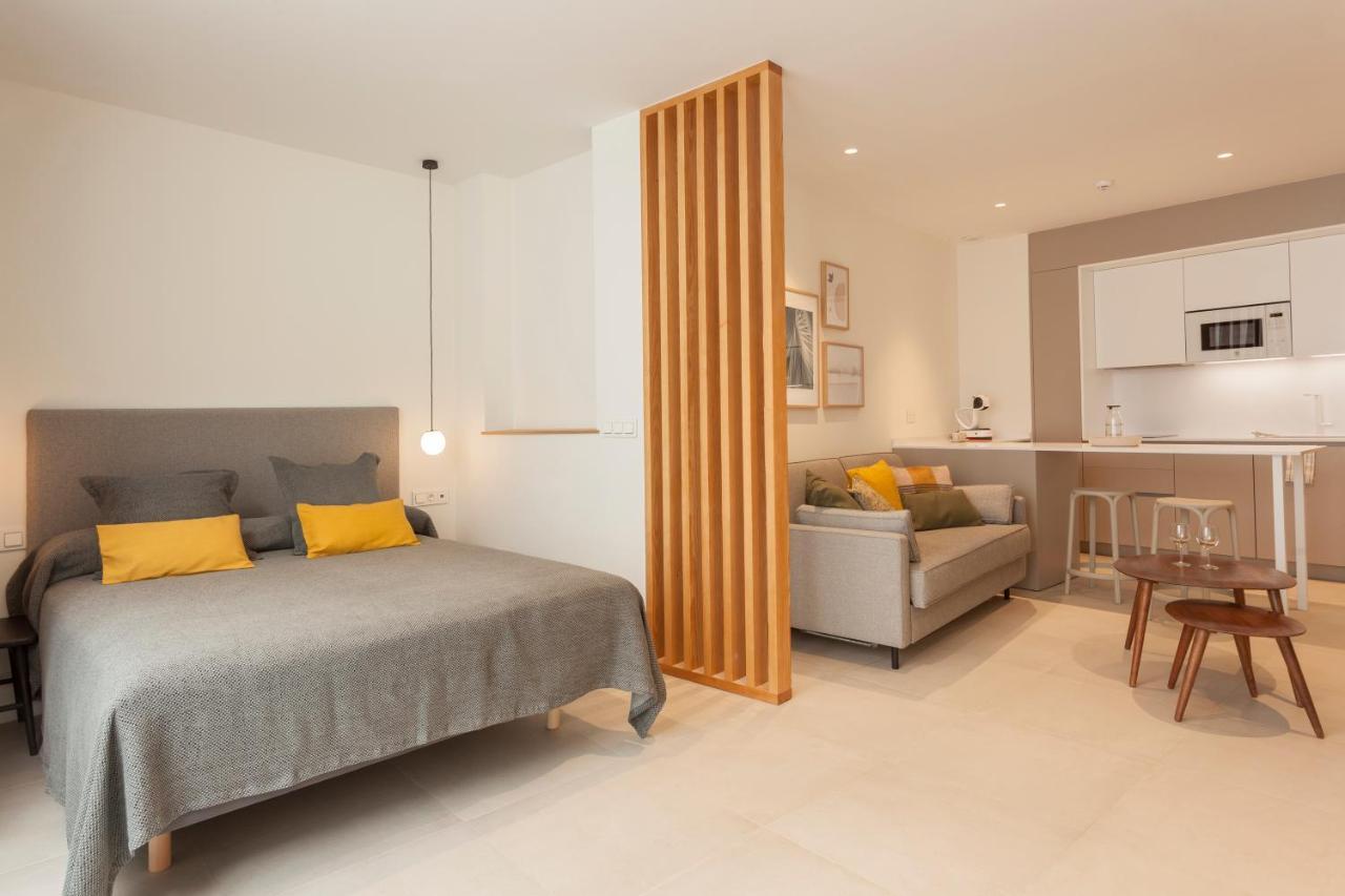 Apartamentos Malaga Premium - Calle Granada Luaran gambar